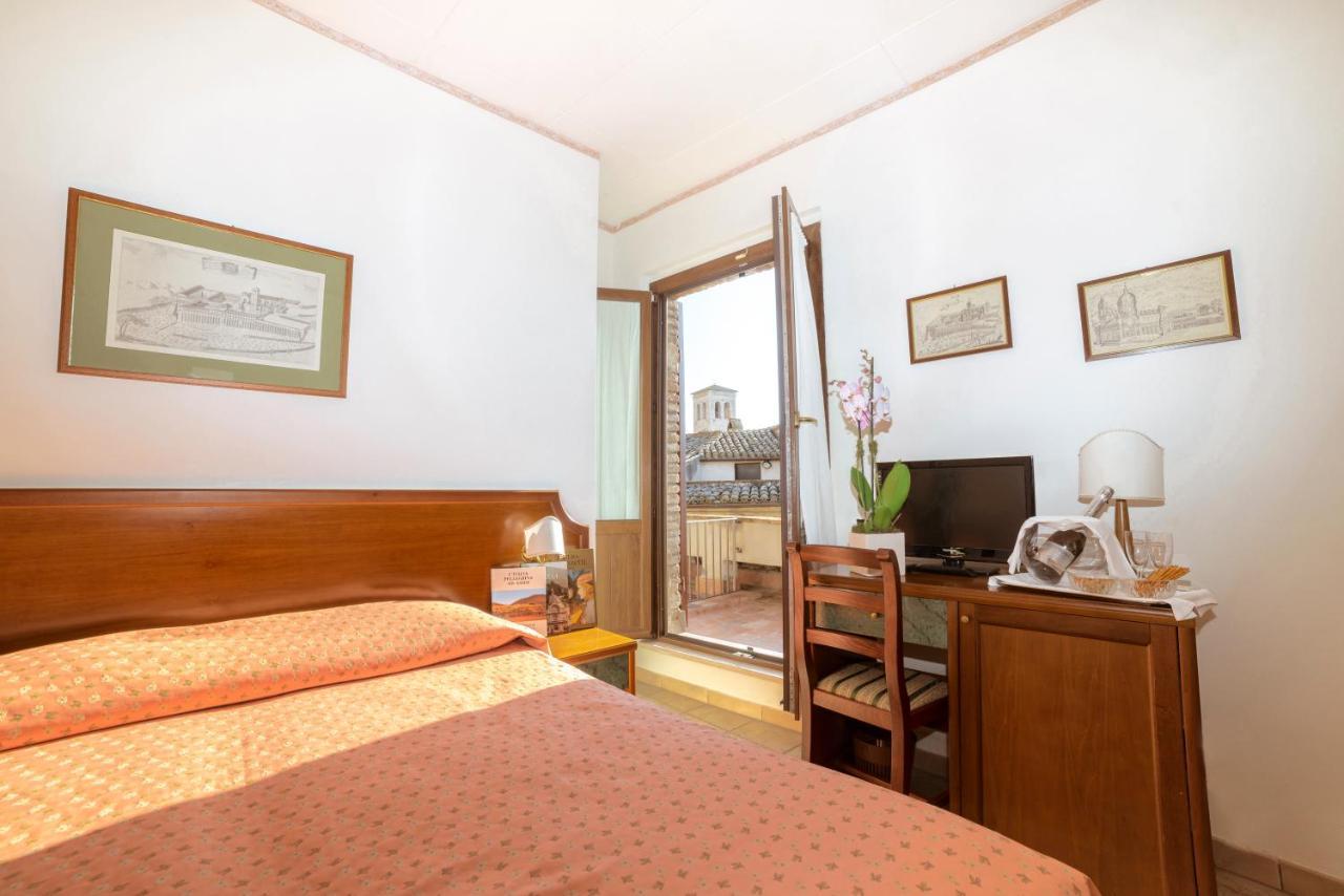Hotel San Pietro Assisi Exterior photo