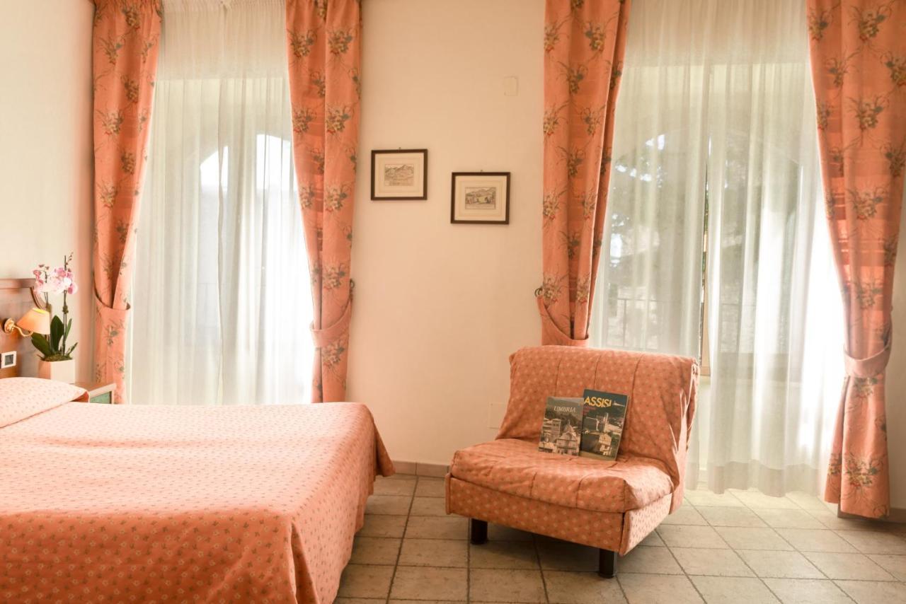 Hotel San Pietro Assisi Exterior photo